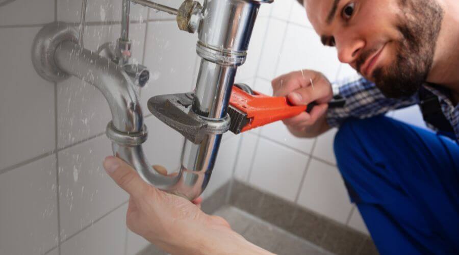 Expert burst pipe repair services in Stamping Ground, KY
